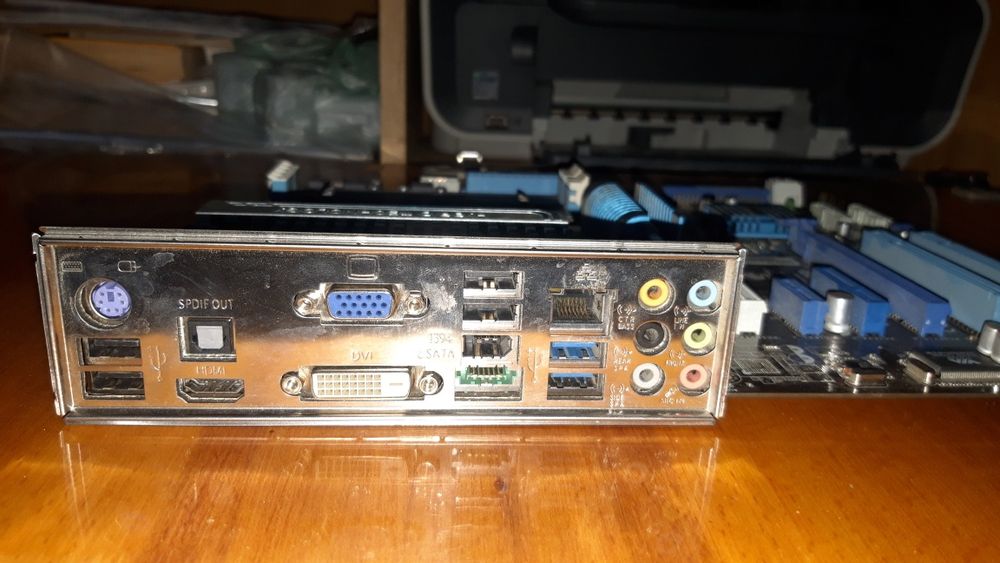 Материнська плата asus M4AB9GTO PRO