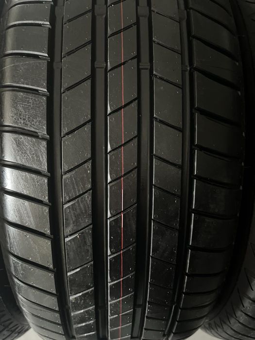 215/55/16 R16 Bridgestone Turanza T005 4шт нові