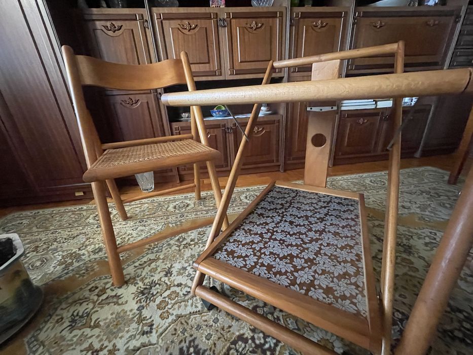 Розкладний кавовий стіл на колесах