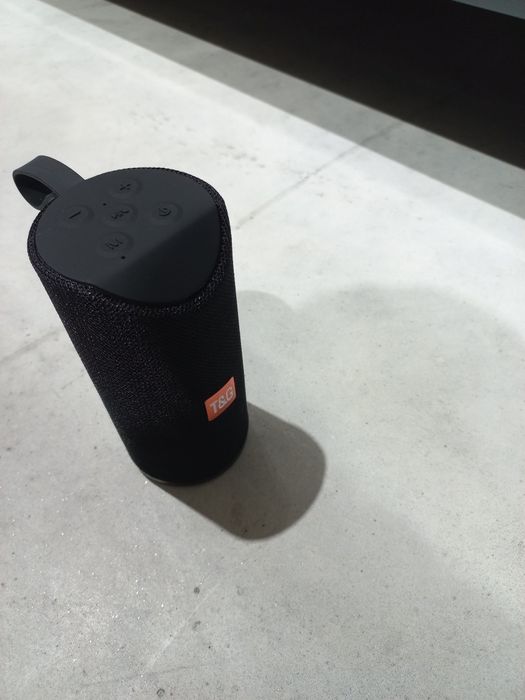 Bluetooth Speaker - BRAND NEW in Box64584818324225121