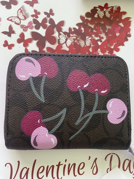 Продам кошельок COACH