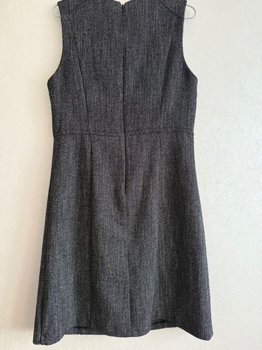 Ołówkowa Sukienka biznesowa z kieszeniami