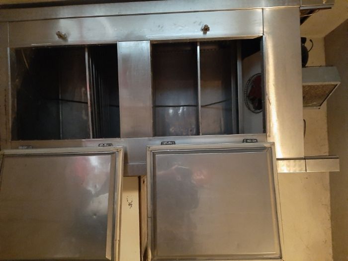 armário frigorífico com 2 portas