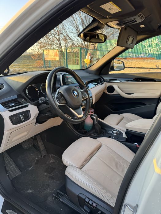 Продаю авто всі питаня по телефону.