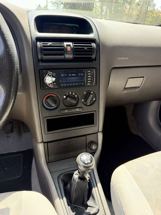 (Reservado) Opel Astra H 1.2