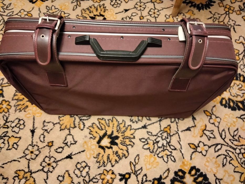 Walizka podróżna PRL