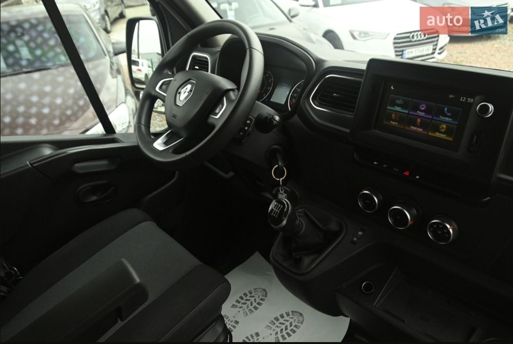 Renault Master 2.3b Maxi 2020