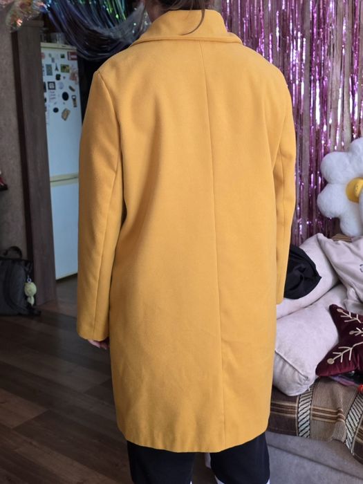 Пальто New Look жовте