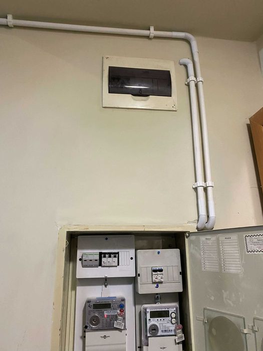 Elektryk - Instalacje elektryczne/Inteligentny dom/Sieci komputerowe