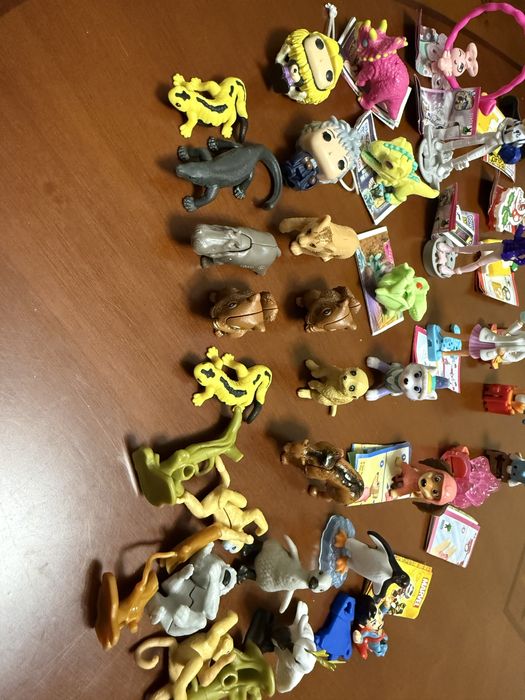 Фігурки кіндер (різні серії)