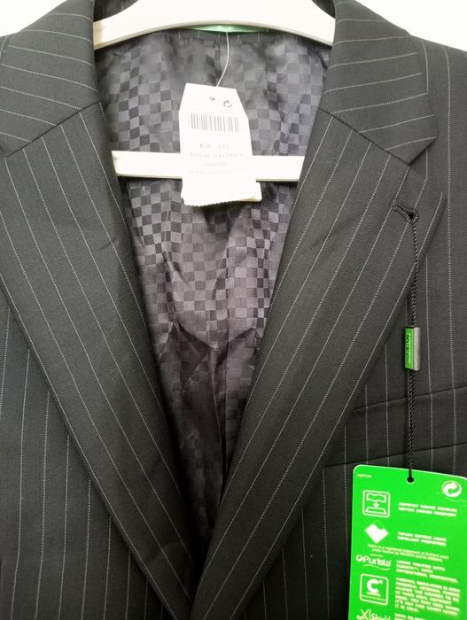 Піджак на розмір L