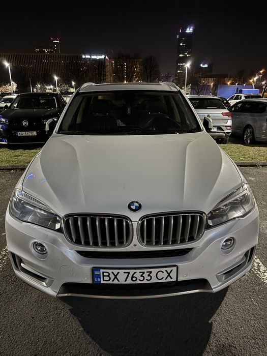 BMW X5 в Кузові F15