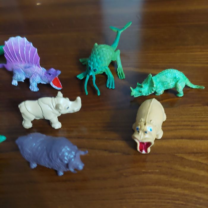 Figurki zwierząt PRL