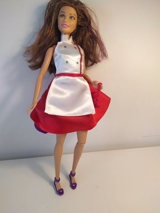 Używana lalka Barbie