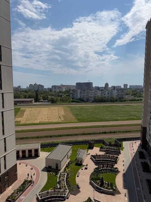 Продам квартиру Краснова Кадор 65 Жемчужина Kadorr City