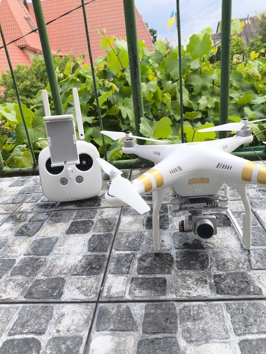 квадрокоптер(дрон) PHANTOM 3 4k