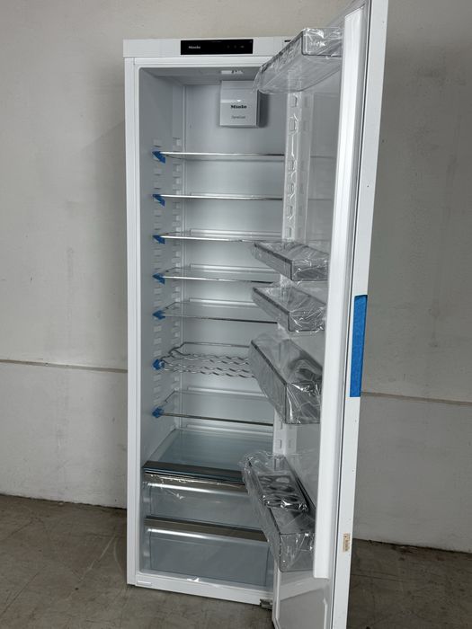 Преміум холодильник Miele K7715 E NoFrost