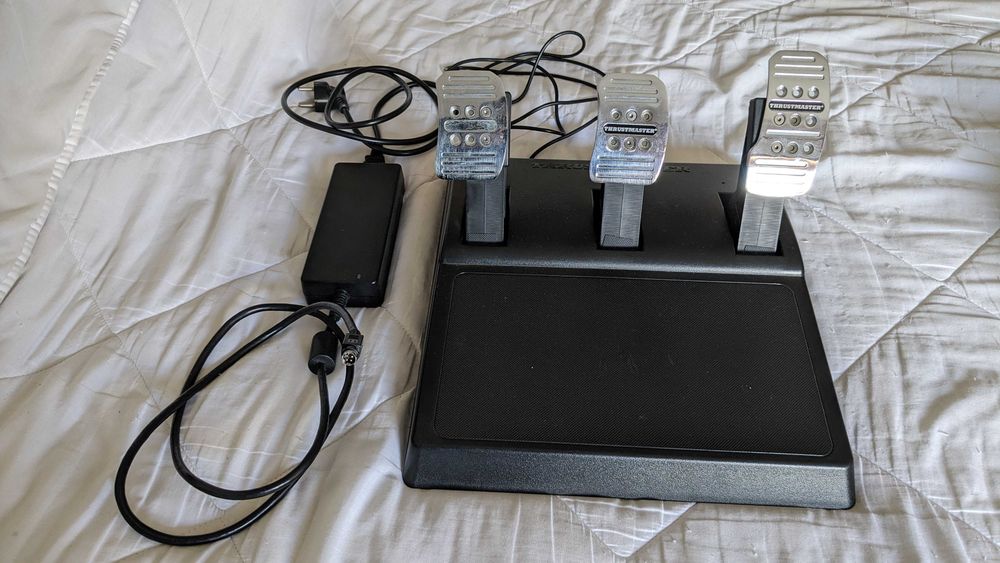 Volante Thrustmaster T500 RS - PC / PS3 / PS4