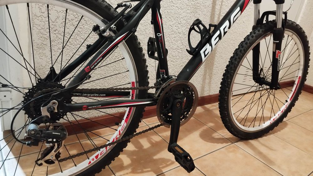 Bicicleta BTT Berg Trailrock