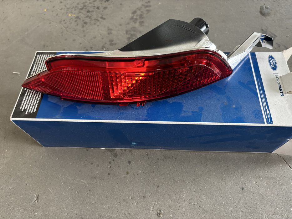 Farolim nevoeiro ford fiesta