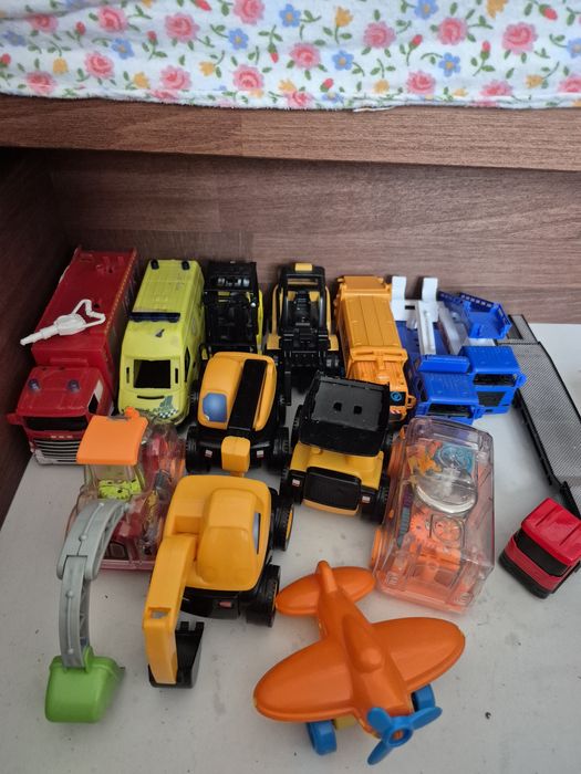 Набір іграшок машинки