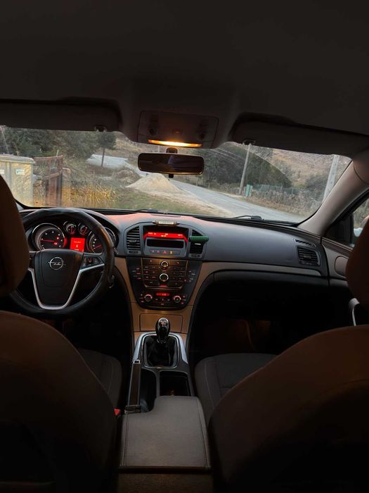 Opel insígnia sedan 2010 2.0 cdti 130cv — photo 5