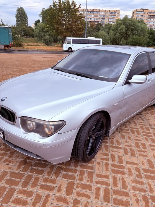BMW 735 E65  2002