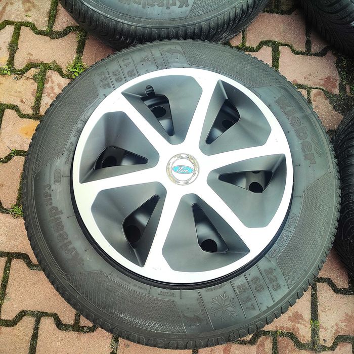Opony zimowe KLEBER na felgach stalowych Ford 225/65/17 cali