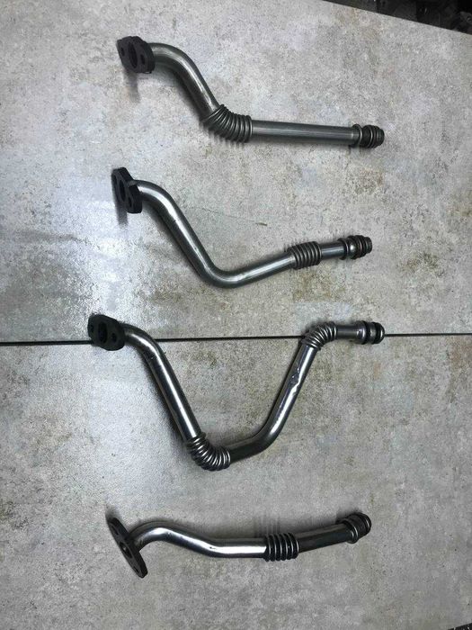 Трубка подачі слива масла з турбіни рено трафик кенго виваро 1.5 1.9