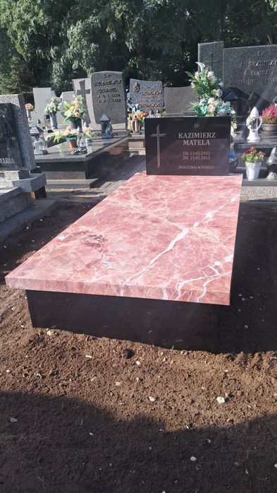 Nowoczesne Tanie Nagrobki Kompozytowe 5299 zł z montażem Cały Kraj.