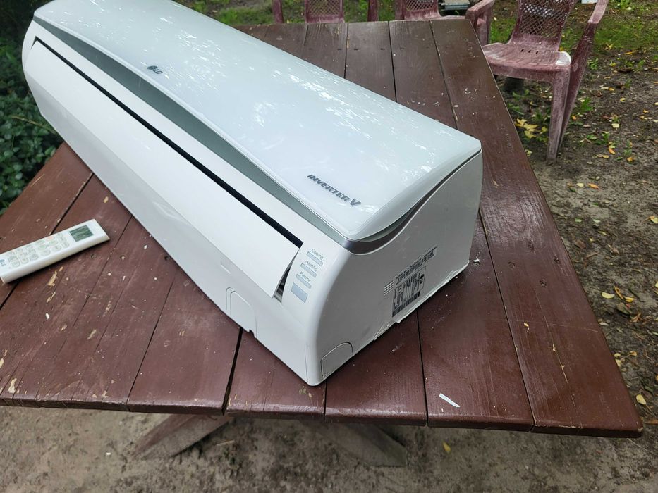 Klima parownik ścienny LG Multi Deluxe MS09AQ (ASNW09GRBLO)
