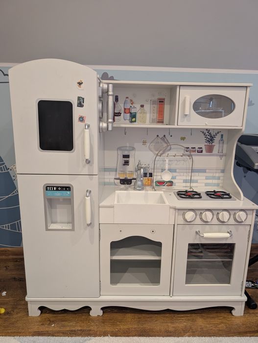 Kuchnia dziecięca drewniana