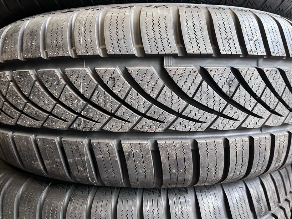 215/65/R16 (зима) 2шт. Platin 4season 2024рік