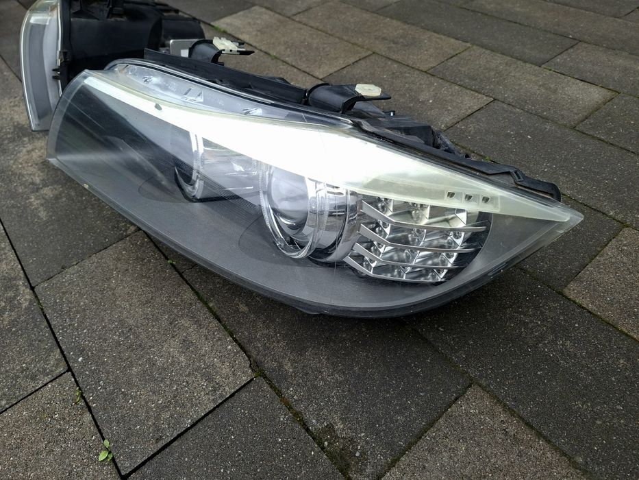 Reflektor lampa przód prawa lewa xenon lci /europa/  Bmw 3 e90 e91 lift fl