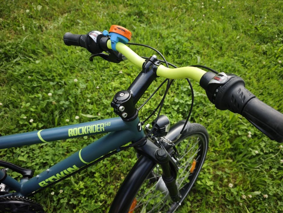 Rower trekkingowy B'Twin Rockrider z kołami 24-calowymi made in italy