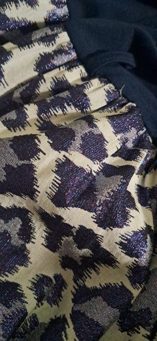 Sukienka Star 12 lat XS na podszewce z paskiem