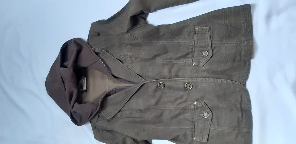 Marynarka Yessica z odpinanym kapturem