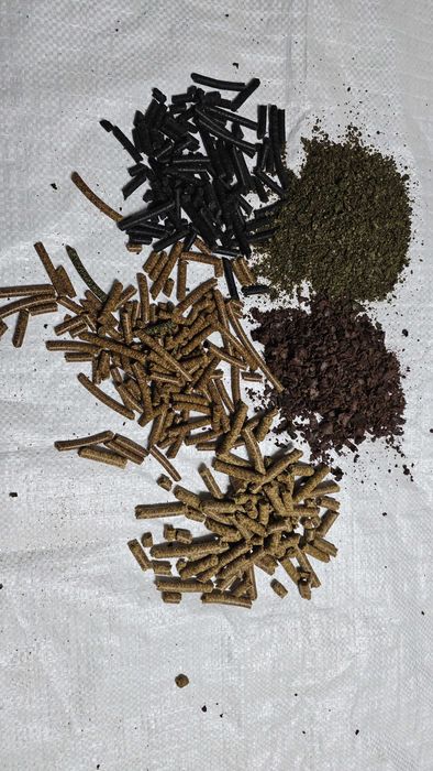 wytłok makuch lniany, rzepakowy, z ostropestu, czarnuszki, rydzowy