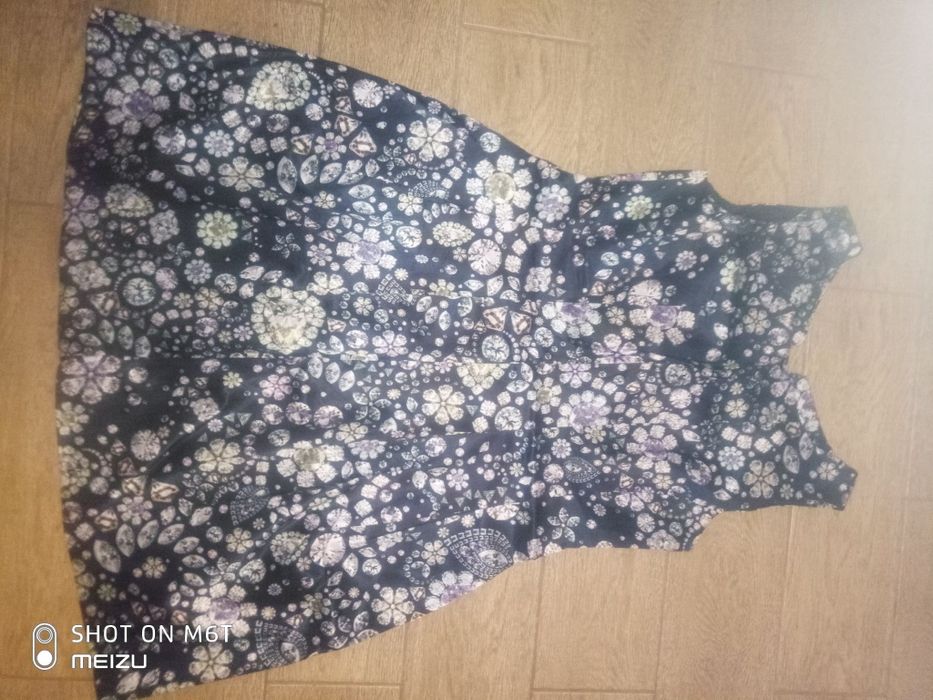 Женское летнее платье фирмы Zara