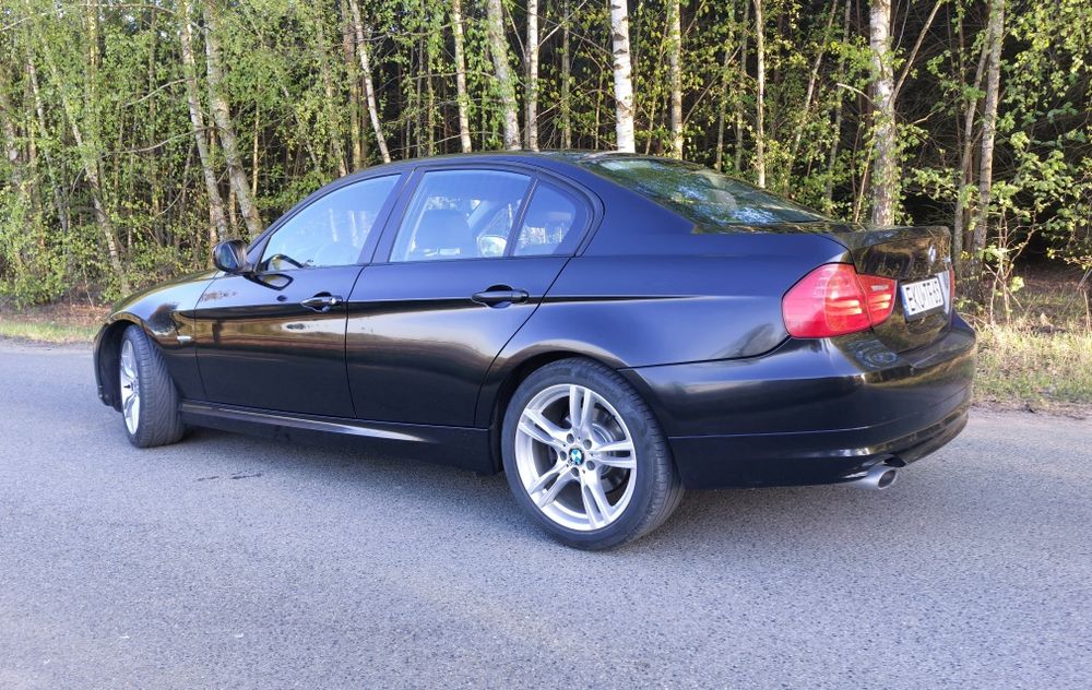 BMW e90 320d LCI 2009r