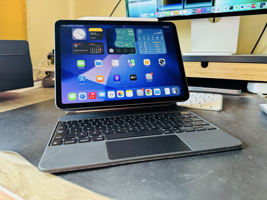 iPad Air 11 M1 + Magic Keyboard + Apple Pencil