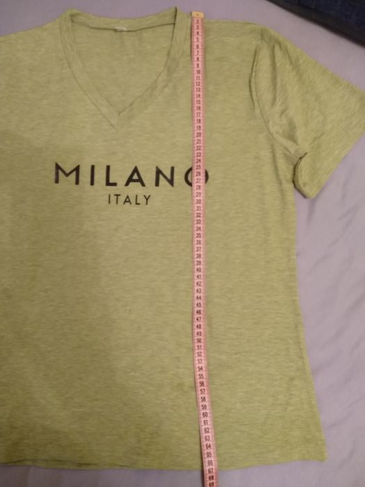 ЕФутболка  жіноча, зелена.