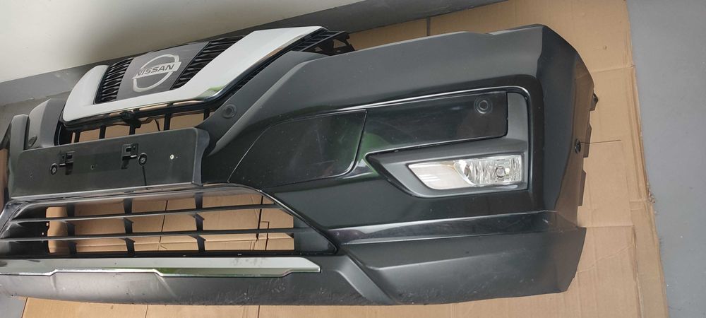 NISSAN X-TRAIL T32 zderzak kamera belka chłodnica czujnik