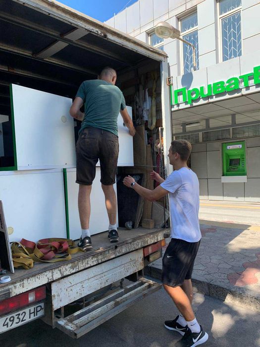 Перевозки, переезды, грузчики. Перевозка имущества квартир и офисов