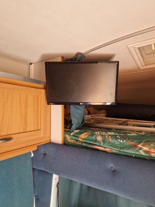 Autocaravana FIAT Ducato 2.8 negociáve com ar-condicionado l