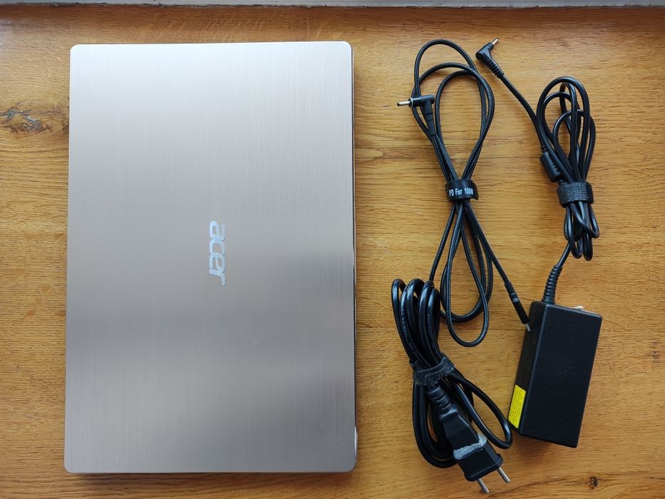 Ноутбук Acer Swift 3 SF315-52 i5-8250U/16/512SSD