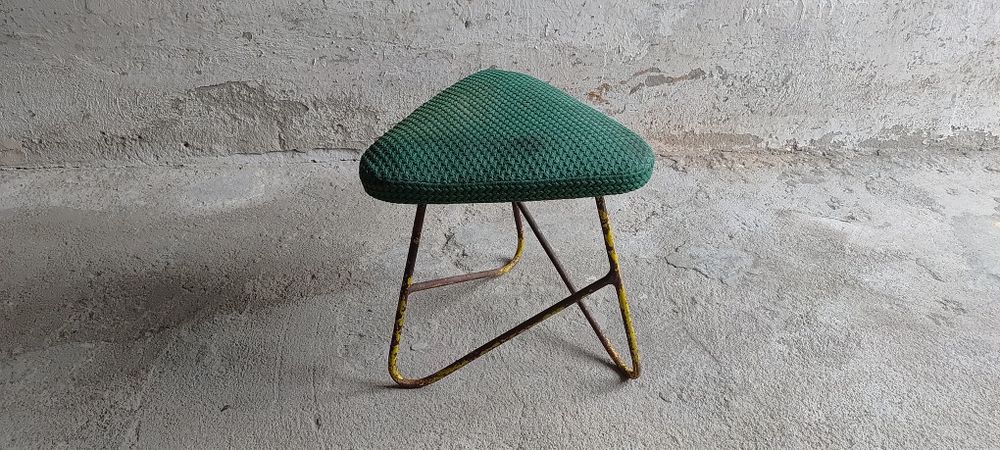 Taboret, Tapicerowany, PRL Kłodzko • OLX.pl