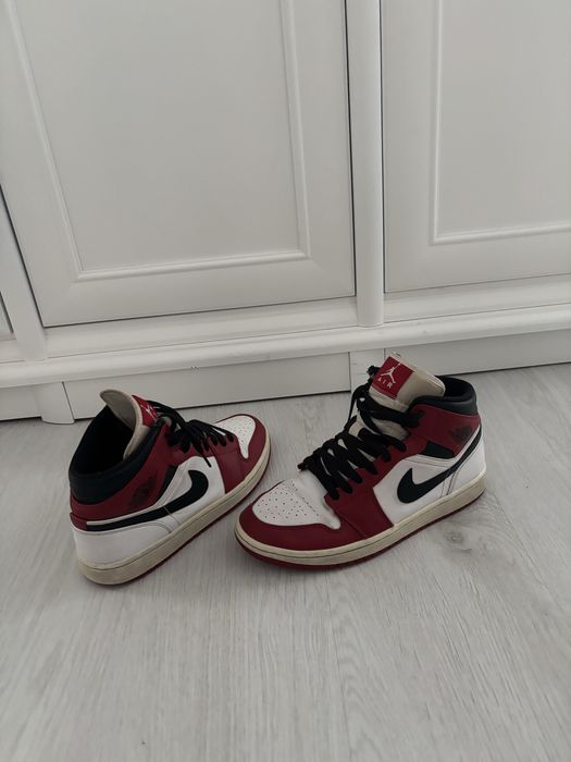 Nike Air Jordan 1 Mid Chcicago 2020 42 streetwear 8,5 US Retro