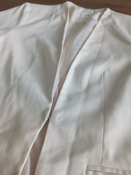 Marynarka żakiet Sinsay kremowa wesele komunia