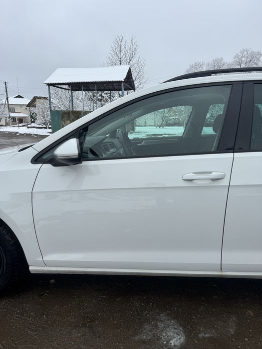 Дверка Golf 7 LC9A двері гольф 7 універсал дверь дверка